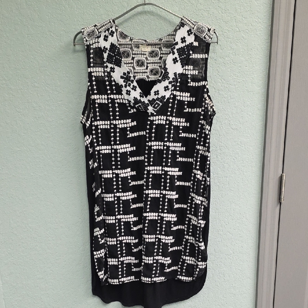 Anthropologie TINY Black and White Sleeveless Tunic Top XL